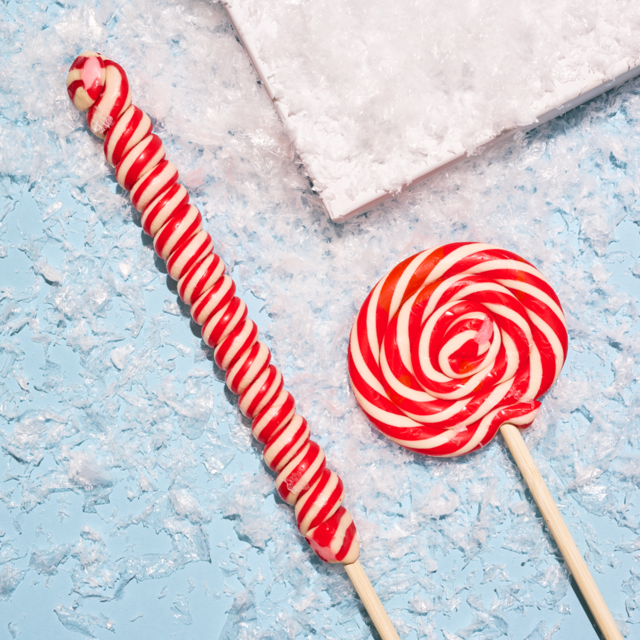 Peppermint Spiral Lollipops