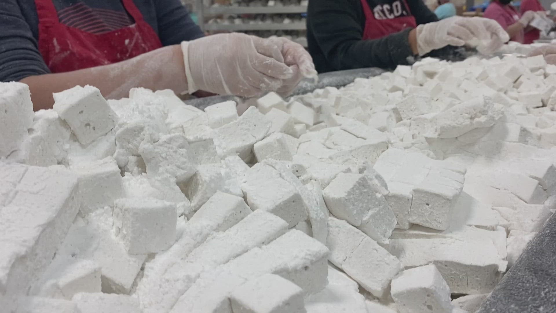 Marshmallows being made video
